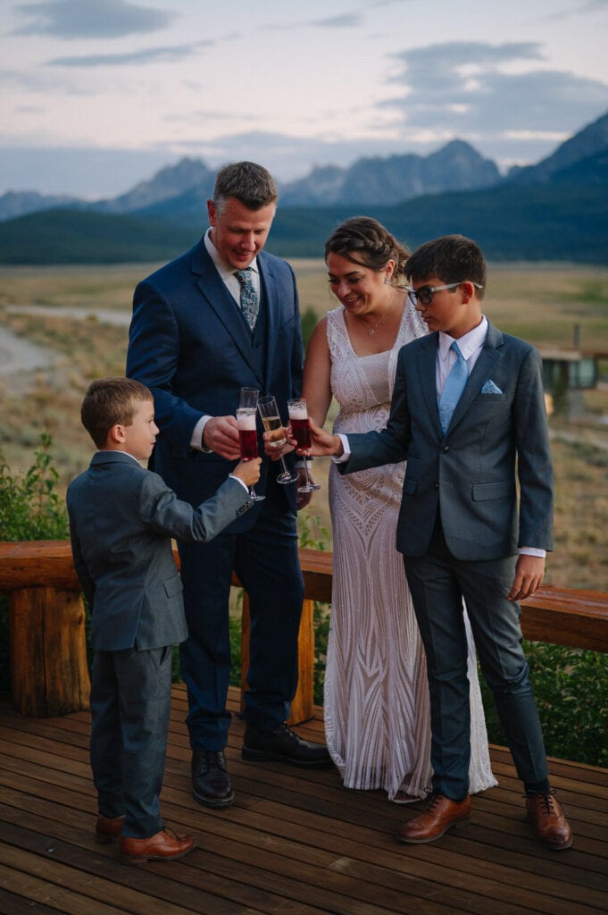 This cabin in Stanley, Idaho is the best place to hold an elopement celebration with friends and family. The deck looks out at the mountains and the inside of the cabin is roomy.
